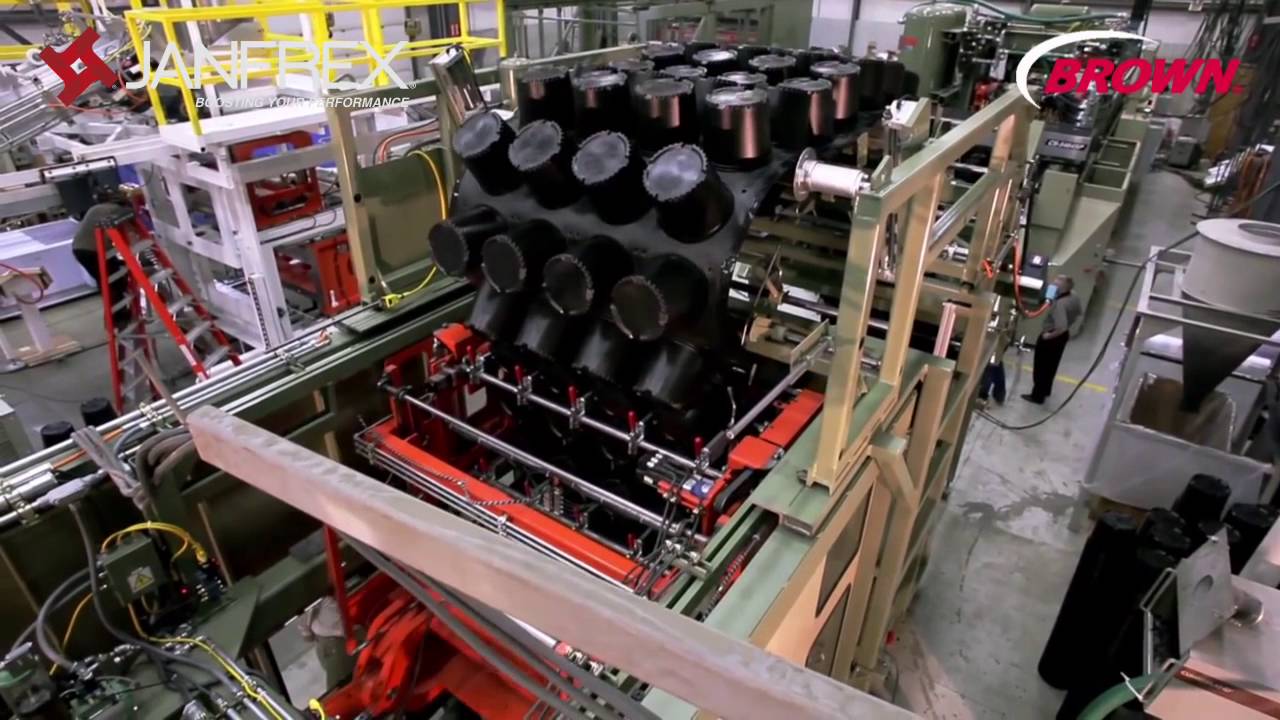 Proceso de fabricación de modernas macetas plásticas